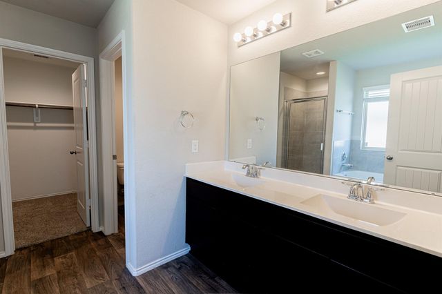 1834 Brady Shores Drive, Richmond, TX 77469