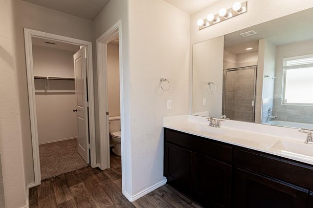 1834 Brady Shores Drive, Richmond, TX 77469