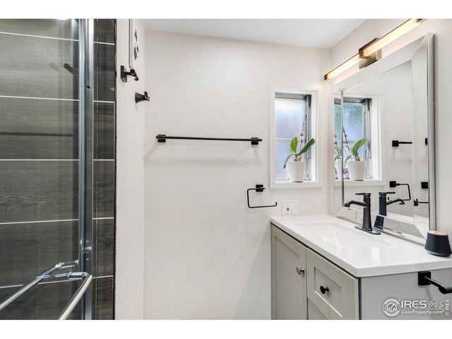 221 W 57th St B67, Loveland, CO 80538