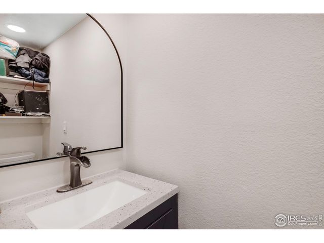 221 W 57th St B67, Loveland, CO 80538