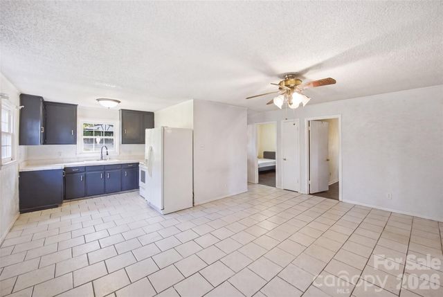 146 Duck Cove Road, Belmont, NC 28012