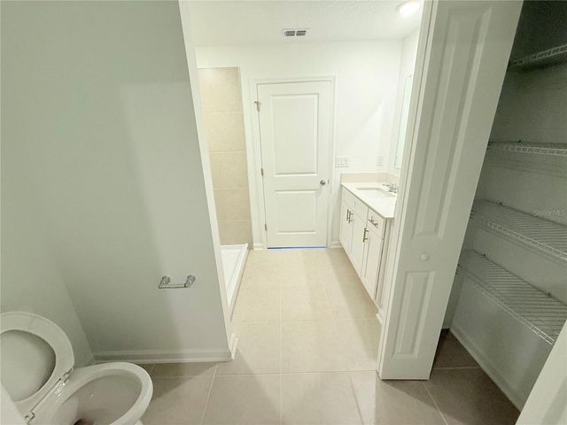 1310 BELLE ISLE LANE, Daytona Beach, FL 32124