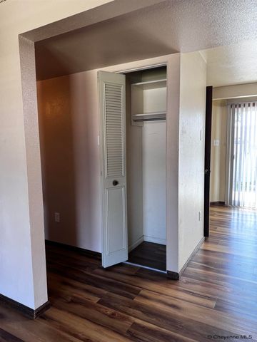 2627 SAGEBRUSH AVE, Cheyenne, WY 82009