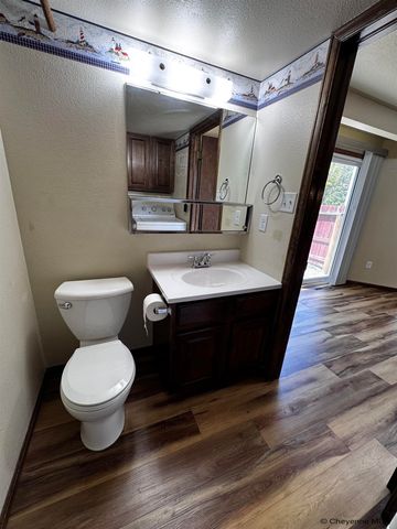 2627 SAGEBRUSH AVE, Cheyenne, WY 82009