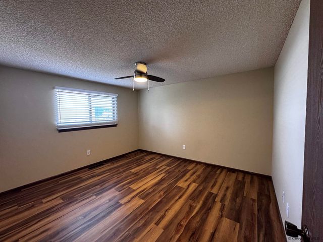 2627 SAGEBRUSH AVE, Cheyenne, WY 82009
