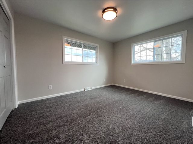 2017 S Pittsburgh St, South Connellsville, PA 15425