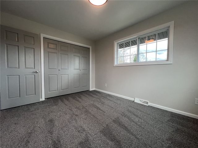 2017 S Pittsburgh St, South Connellsville, PA 15425