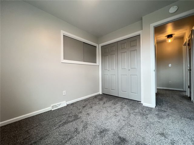 2017 S Pittsburgh St, South Connellsville, PA 15425