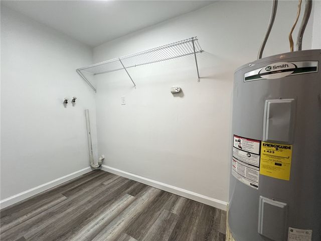 2017 S Pittsburgh St, South Connellsville, PA 15425