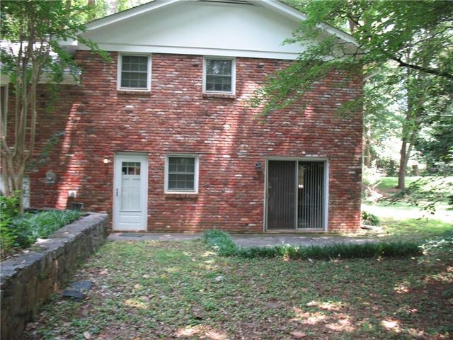 2281 Midvale Circle, Tucker, GA 30084