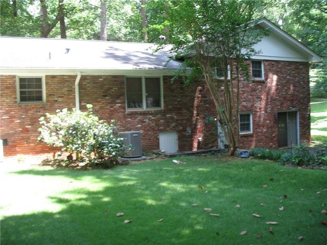 2281 Midvale Circle, Tucker, GA 30084