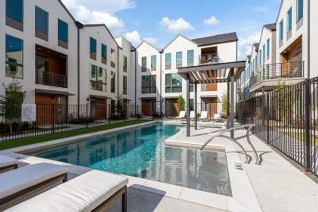 2128 Ashby Street 505, Dallas, TX 75204