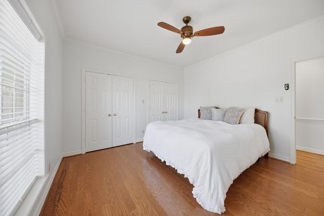 2104 Creekwood Lane, Brenham, TX 77833