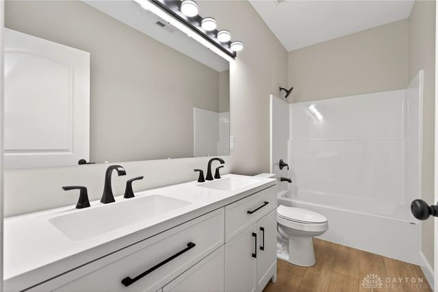 1131 W 2nd Street, Dayton, OH 45402