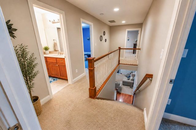 3411 Tralee Lane NE, Rochester, MN 55906