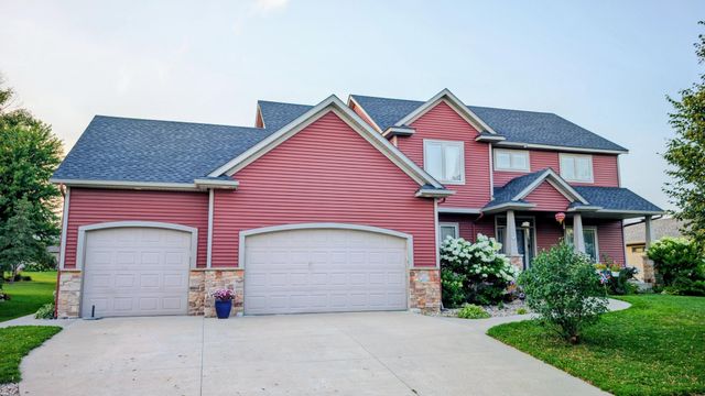 3411 Tralee Lane NE, Rochester, MN 55906
