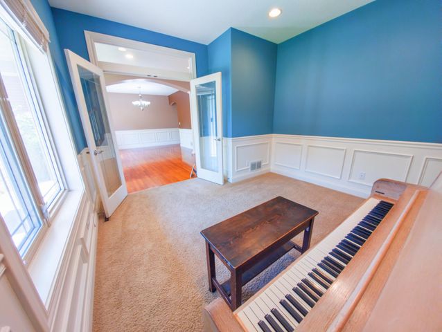 3411 Tralee Lane NE, Rochester, MN 55906
