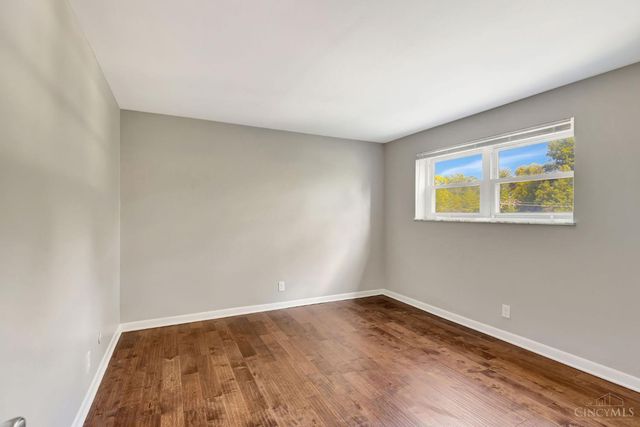 2270 Madison Road, Cincinnati, OH 45208