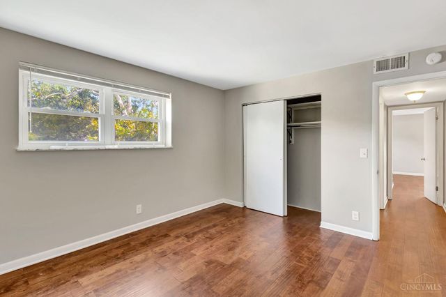 2270 Madison Road, Cincinnati, OH 45208