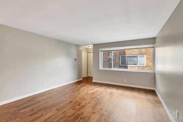2270 Madison Road, Cincinnati, OH 45208
