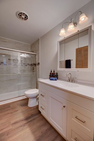 2611 Crowsnest Drive, Hobart, IN 46342