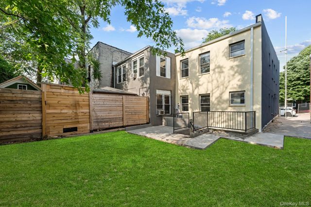 468 Herzl Street, Brooklyn, NY 11212