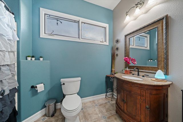 18994 Compass Drive, Cottonwood, CA 96022