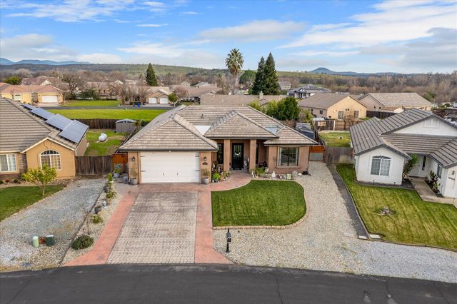 18994 Compass Drive, Cottonwood, CA 96022