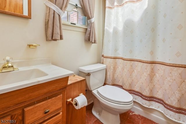 7 Hanover Ave, Warren Twp., NJ 07059