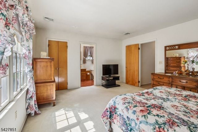 7 Hanover Ave, Warren Twp., NJ 07059