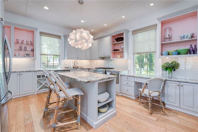 83 John Street, Newport, RI 02840