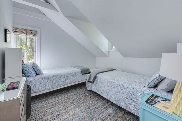 83 John Street, Newport, RI 02840