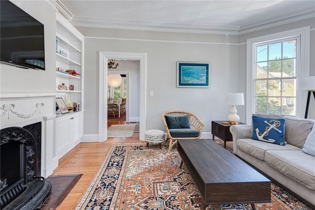 83 John Street, Newport, RI 02840