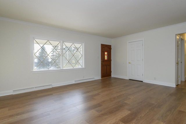 S66W12582 Somerset DRIVE, Muskego, WI 53150