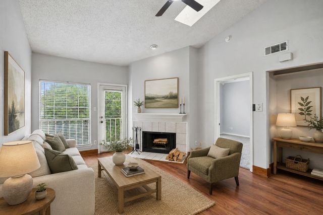 7151 Gaston Avenue 907, Dallas, TX 75214