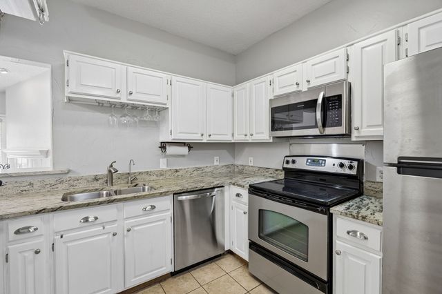 7151 Gaston Avenue 907, Dallas, TX 75214