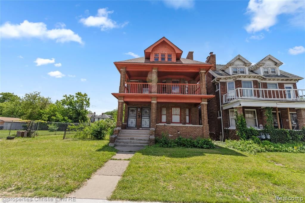 4573 Vancouver, Detroit, MI 48204