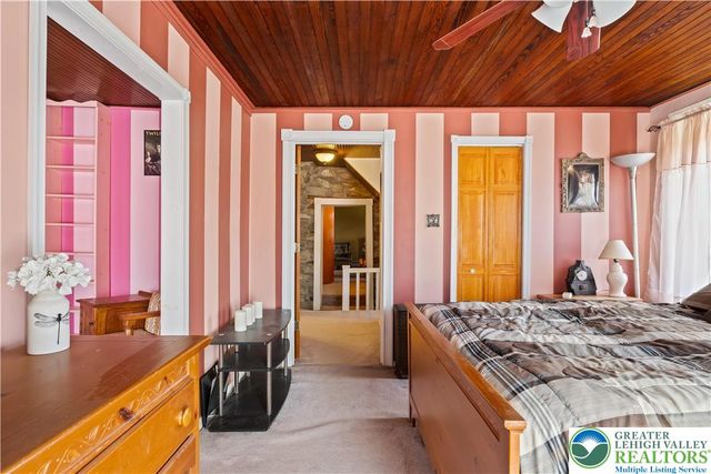 2534 Lapp Road, South Whitehall Twp, PA 18104