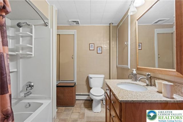 2534 Lapp Road, South Whitehall Twp, PA 18104