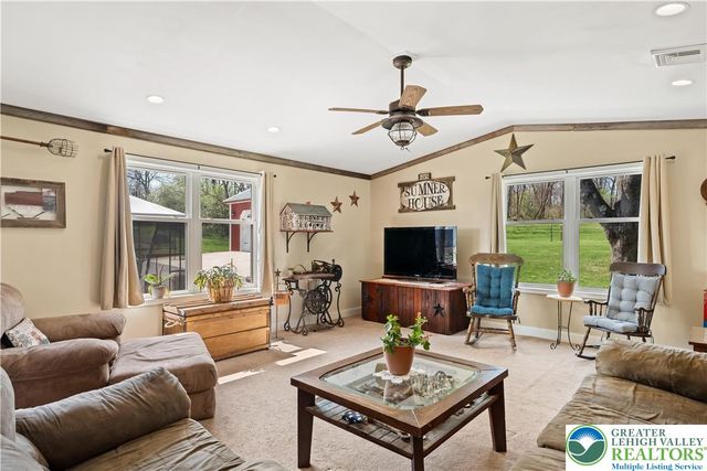 2534 Lapp Road, South Whitehall Twp, PA 18104