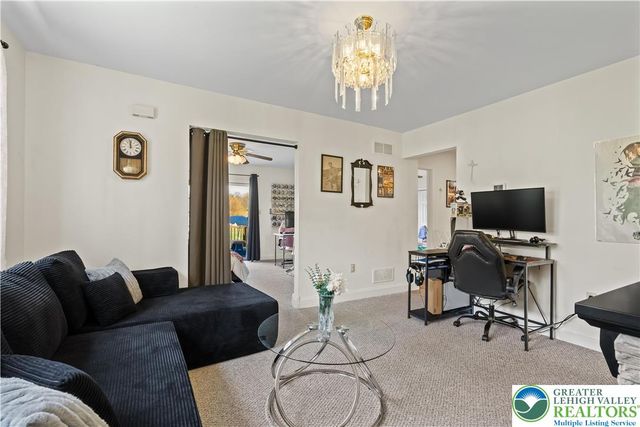 2534 Lapp Road, South Whitehall Twp, PA 18104