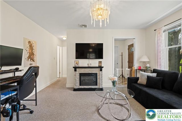 2534 Lapp Road, South Whitehall Twp, PA 18104
