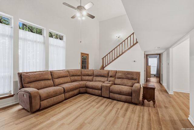 4206 Tall Elm Woods, San Antonio, TX 78249