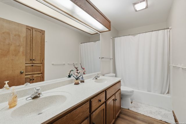 4206 Tall Elm Woods, San Antonio, TX 78249