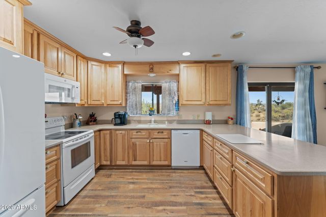 1865 Hillside Drive, Wickenburg, AZ 85390