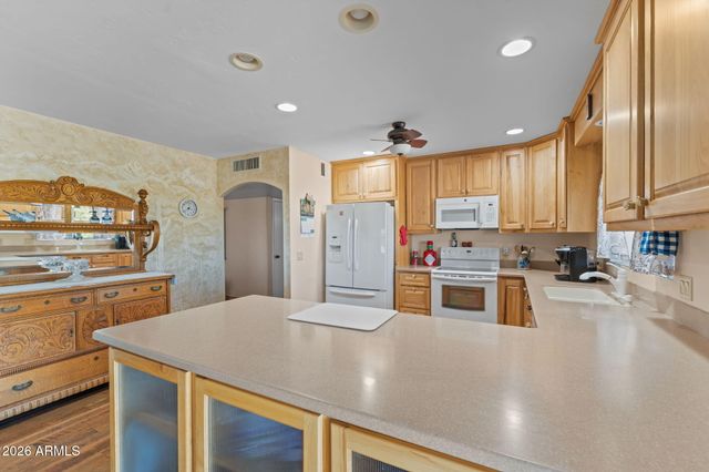 1865 Hillside Drive, Wickenburg, AZ 85390