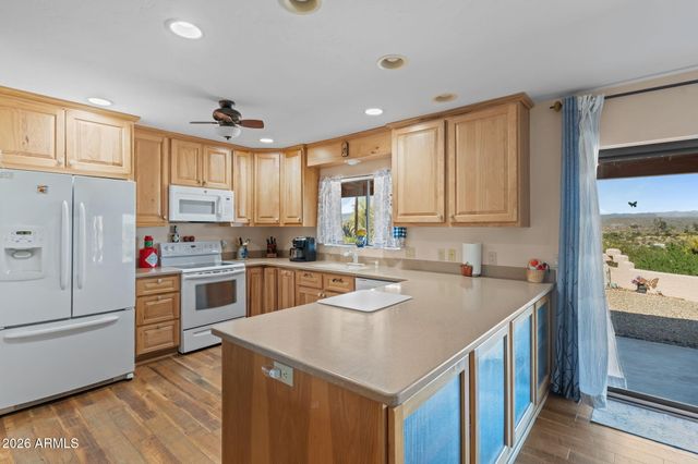 1865 Hillside Drive, Wickenburg, AZ 85390