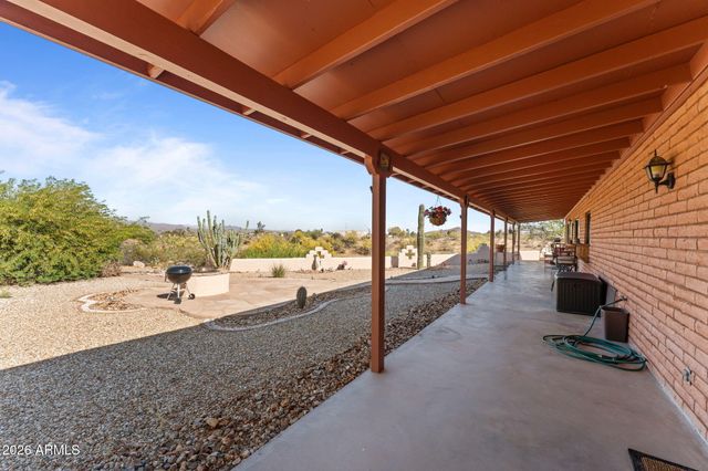 1865 Hillside Drive, Wickenburg, AZ 85390