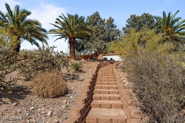 1865 Hillside Drive, Wickenburg, AZ 85390