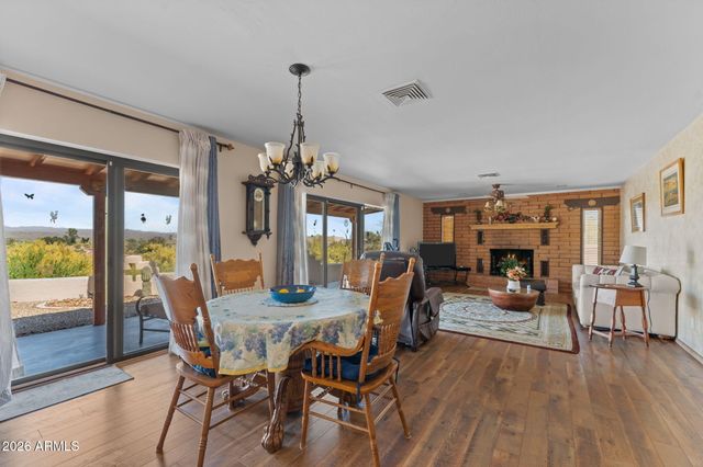 1865 Hillside Drive, Wickenburg, AZ 85390